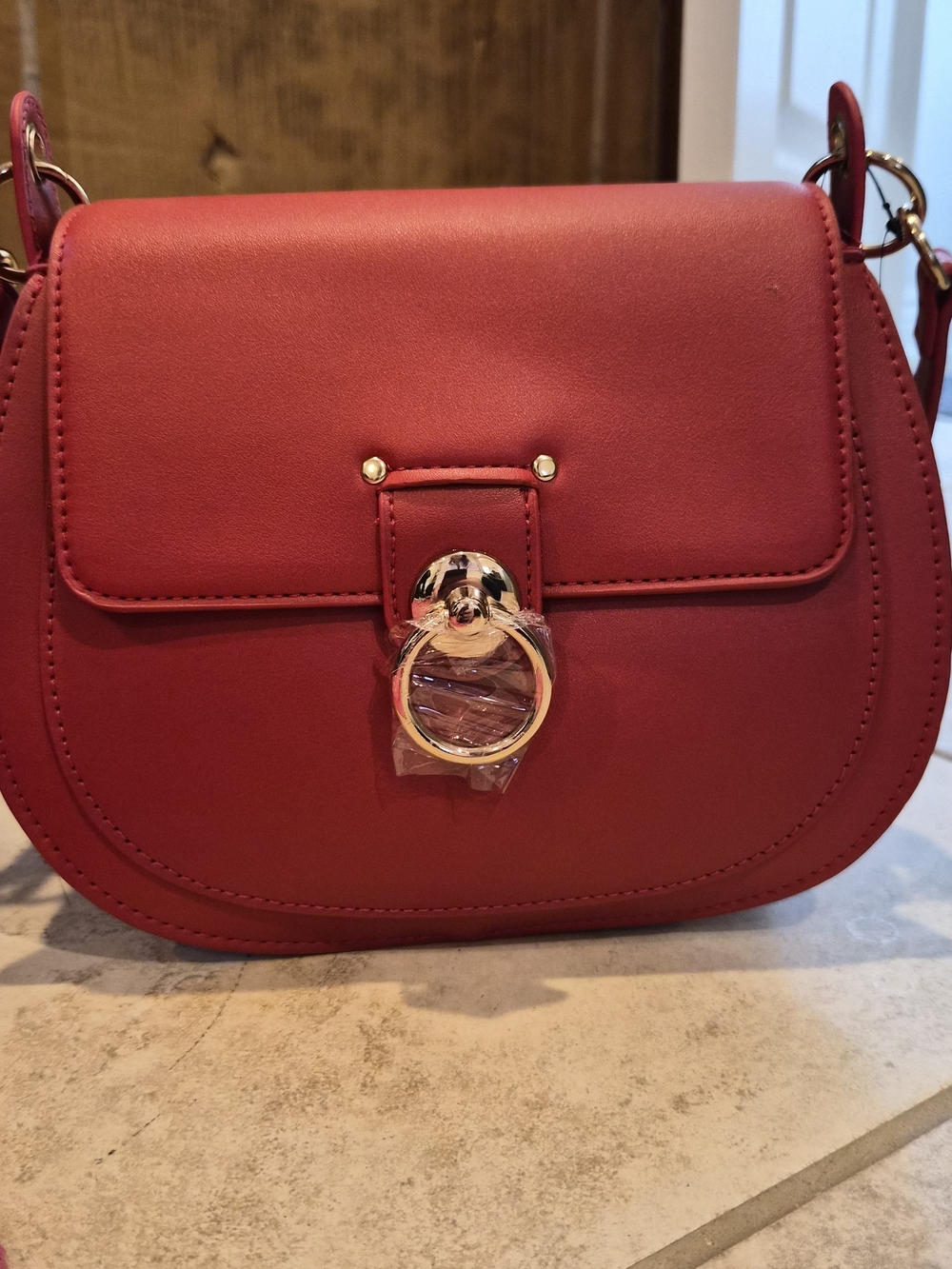 Bagley Mishka Red Vegan Leather Crossbody Bag with Gold Ring Closure Nwt.